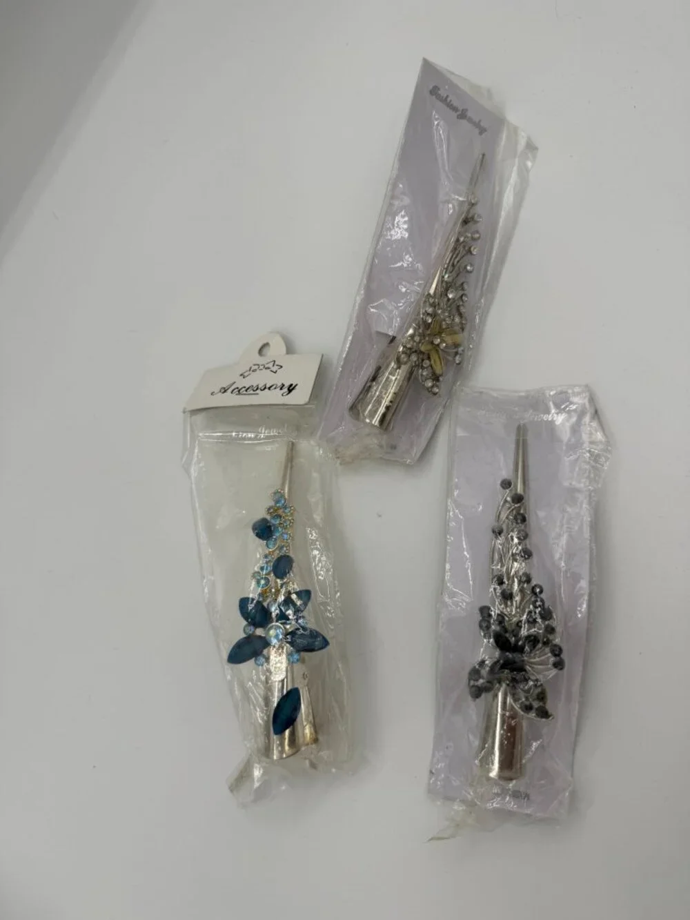 NIB Decorative Rhinestone Hair Clips Set of 3 Silver Tone Hair Accessories